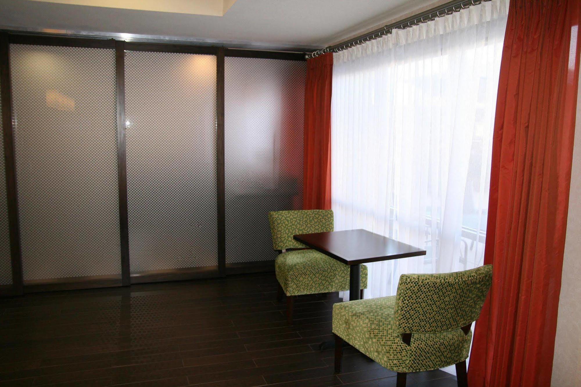 Springhill Suites By Marriott San Diego Mission Valley Екстериор снимка